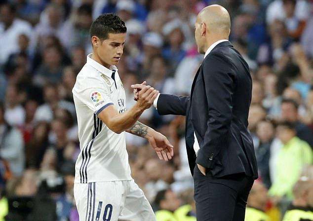  拜仁官宣签下荷兰天才中卫德利赫特  